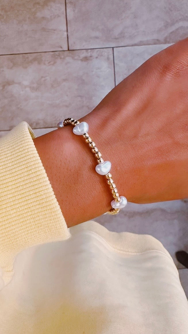 The Coastal Baroque Pearl Bracelet